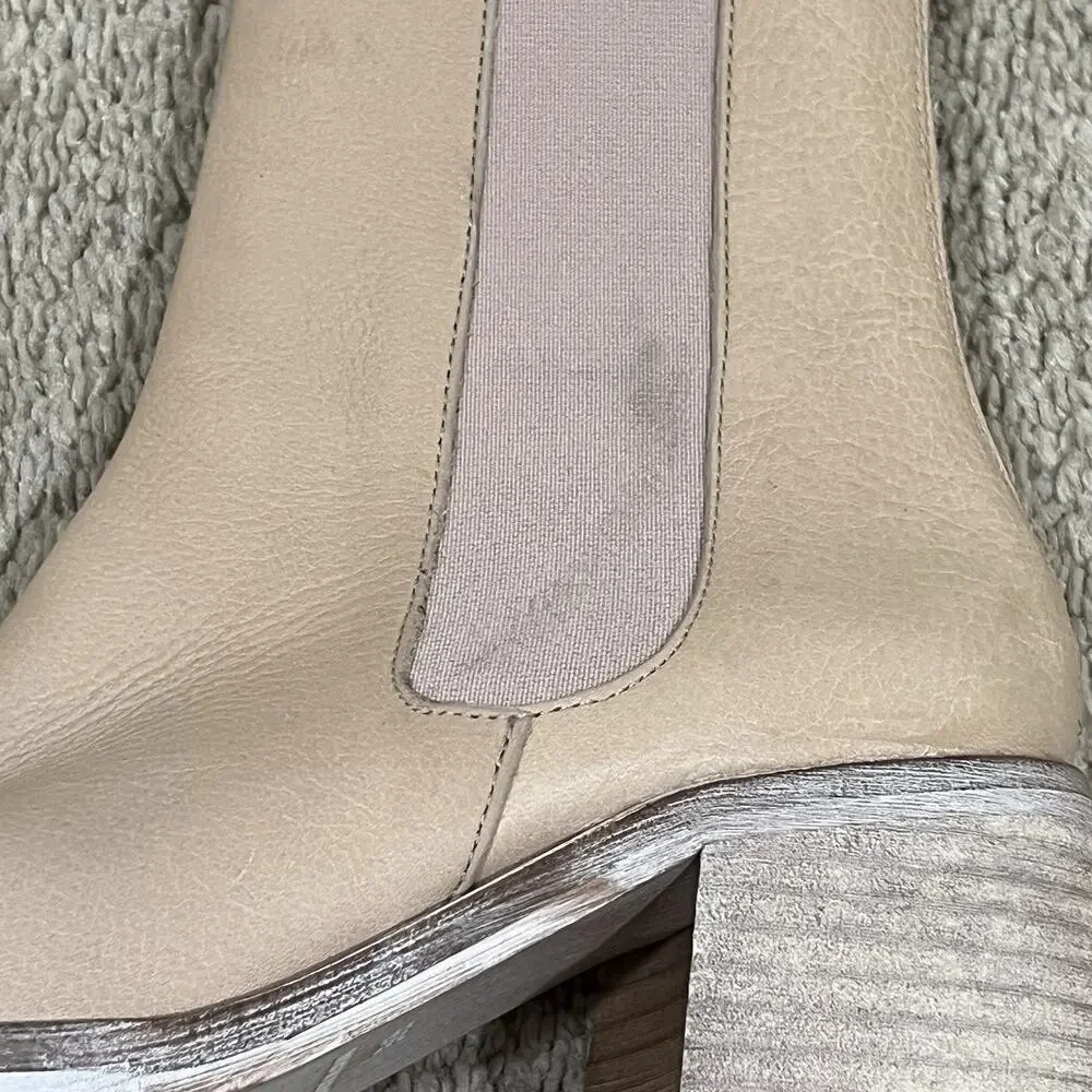 Free People Essential Chelsea Boots Size 36.5/6.5 Tan Leather Y2K Boho